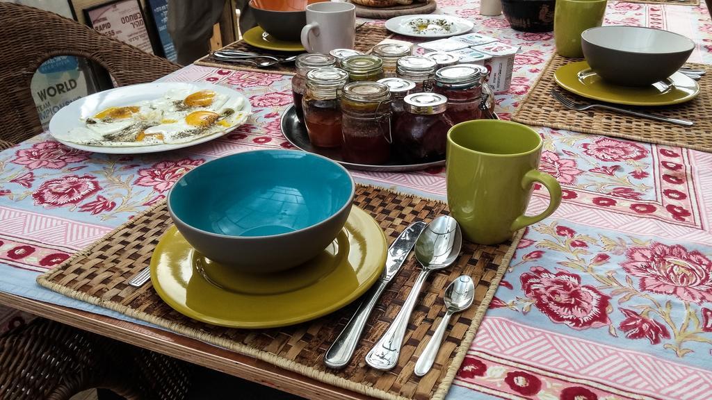 Krivine B&B Midreshet Ben Gurion Buitenkant foto