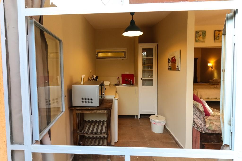Krivine B&B Midreshet Ben Gurion Buitenkant foto